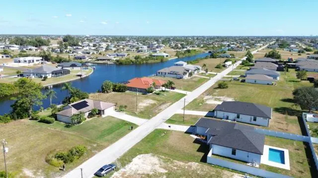 2458 NW 9th Ter Terrace Cape Coral, FL 33993