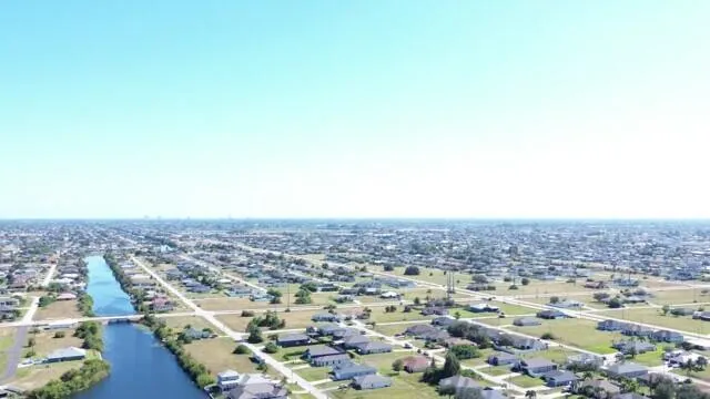 2458 NW 9th Ter Terrace Cape Coral, FL 33993