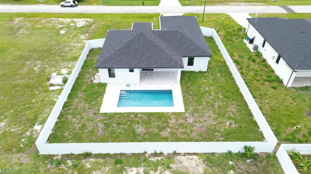 2458 NW 9th Ter Terrace Cape Coral, FL 33993