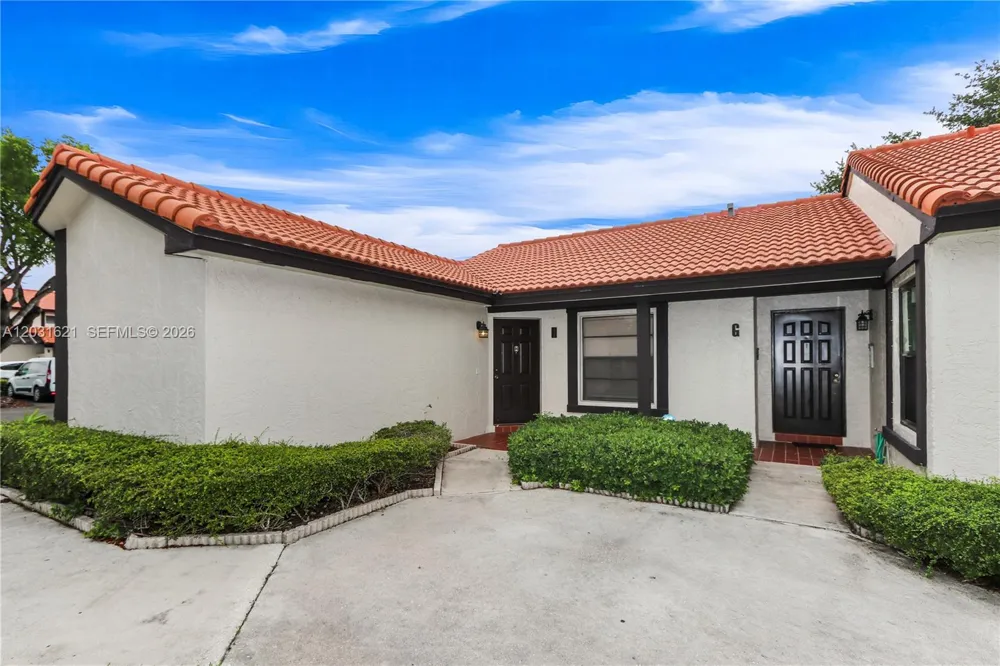 15240 SW 45th Ter #54-H Miami, FL 33185