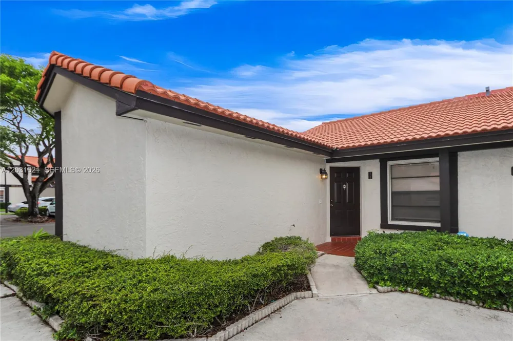 15240 SW 45th Ter #54-H Miami, FL 33185