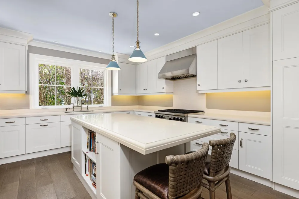 258 List Road Palm Beach, FL 33480