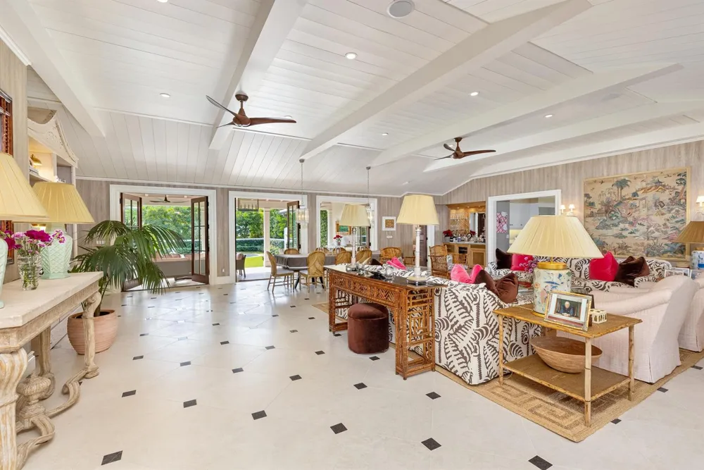 258 List Road Palm Beach, FL 33480