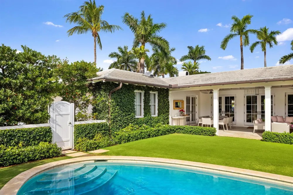 258 List Road Palm Beach, FL 33480