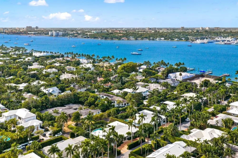 258 List Road Palm Beach, FL 33480