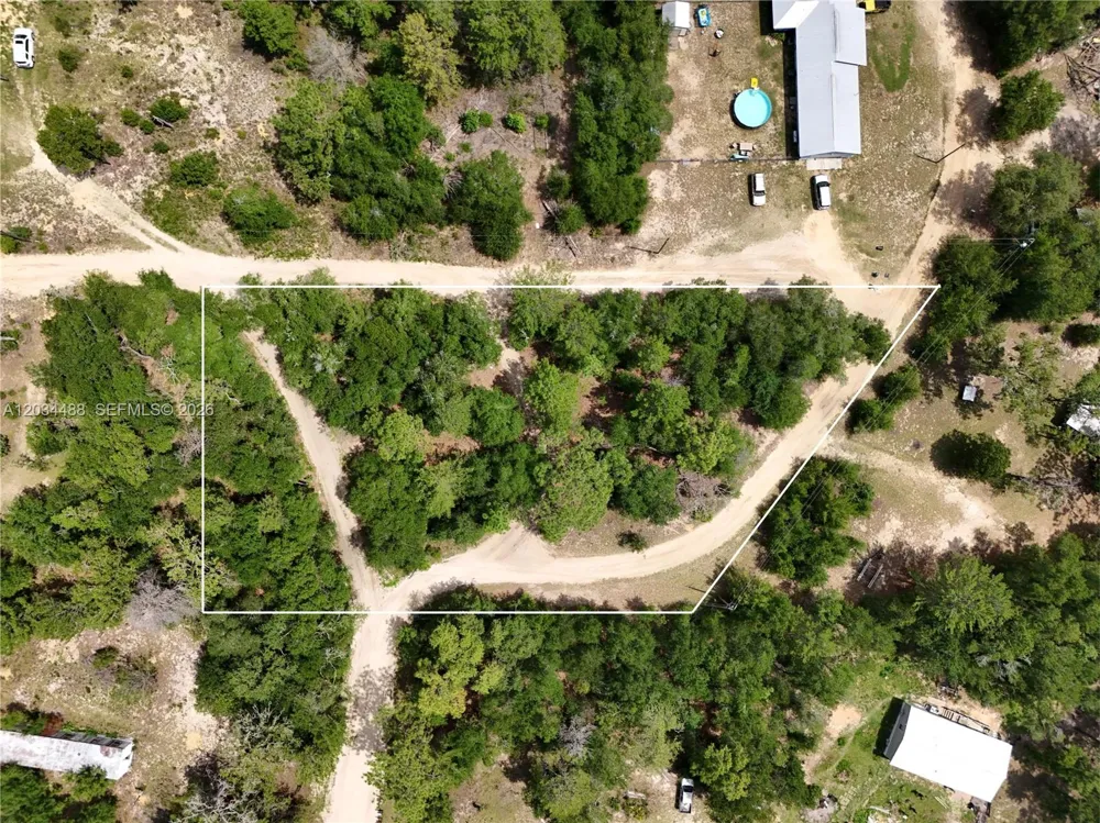225 MIRROR LAKE DR Other City - In The State Of Florida, FL 32148