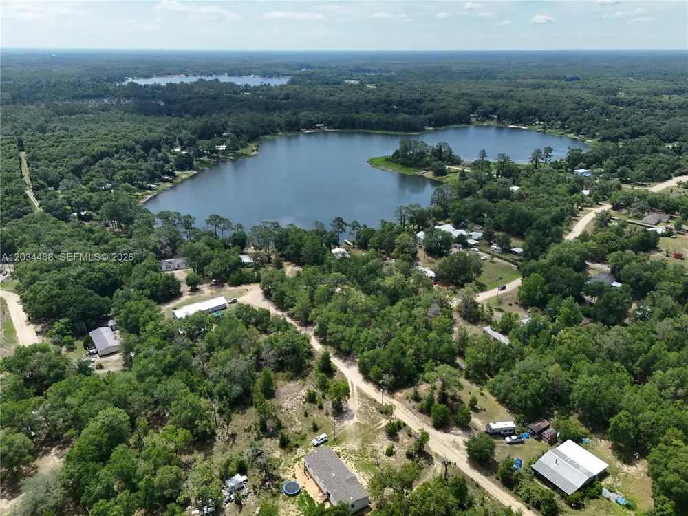 225 MIRROR LAKE DR Other City - In The State Of Florida, FL 32148