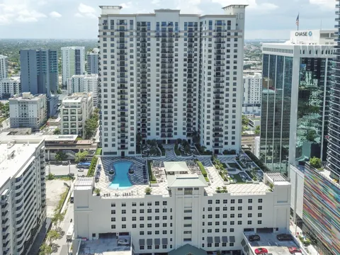 999 SW 1st Avenue #2913