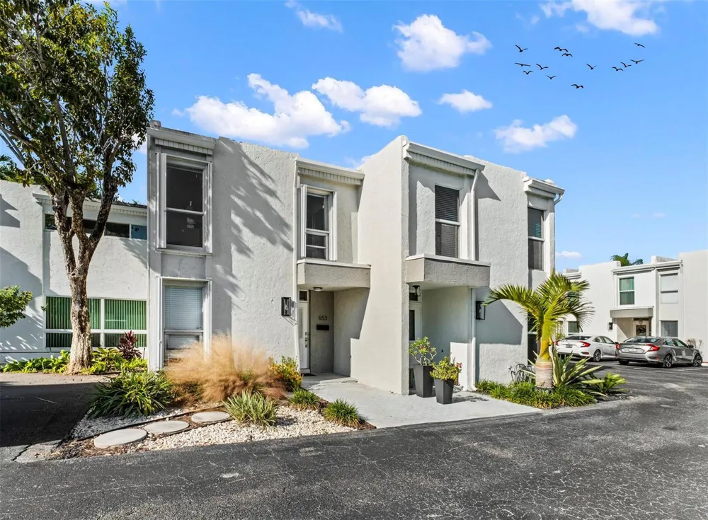 653 Cypress Lane #21b Wilton Manors, FL 33305