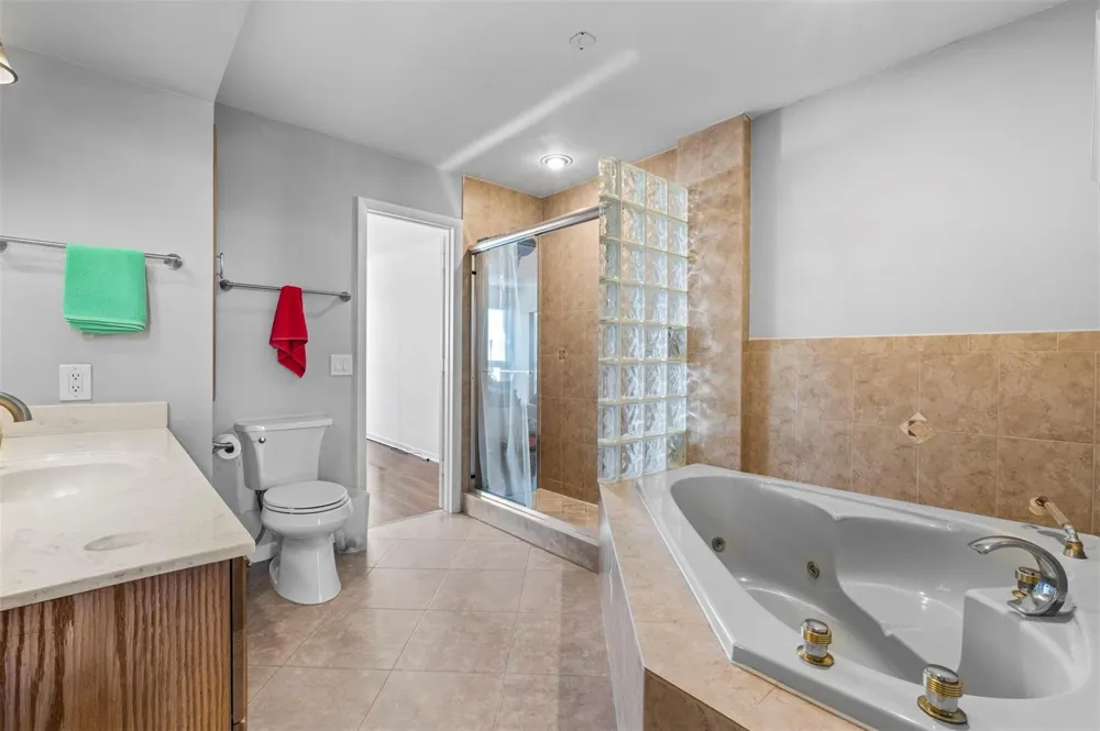 653 Cypress Lane #21b Wilton Manors, FL 33305