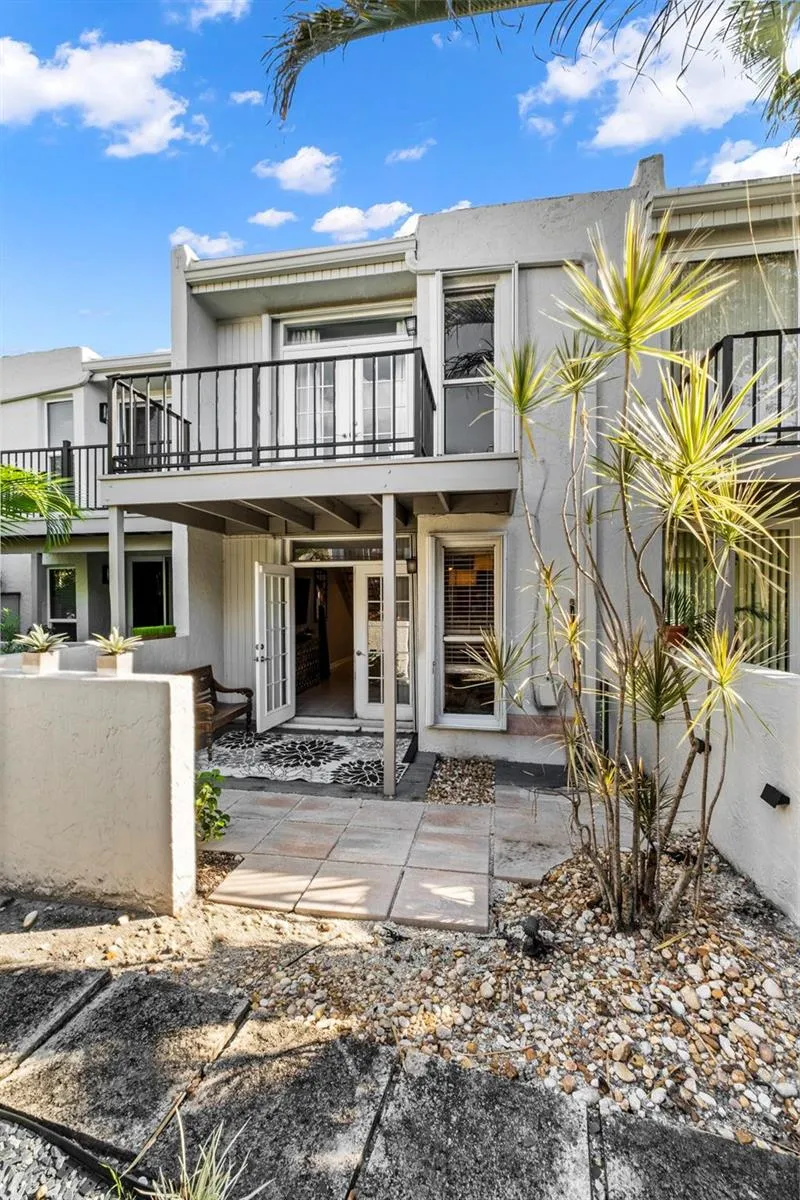 653 Cypress Lane #21b Wilton Manors, FL 33305