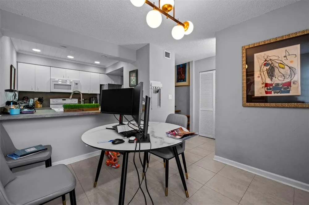 653 Cypress Lane #21b Wilton Manors, FL 33305