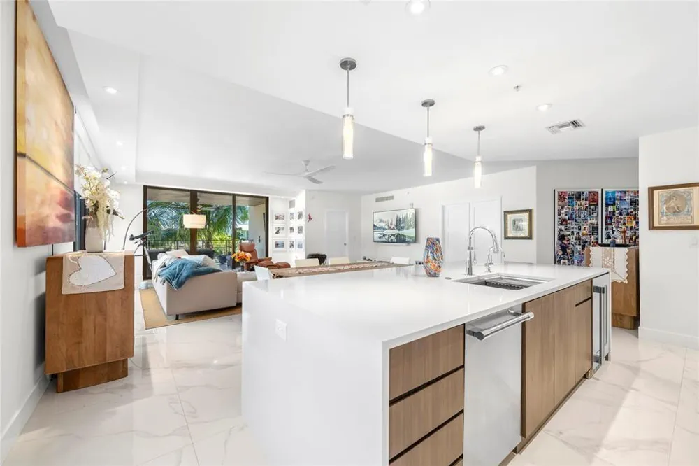 1507 SE 15th Street #202 Fort Lauderdale, FL 33316