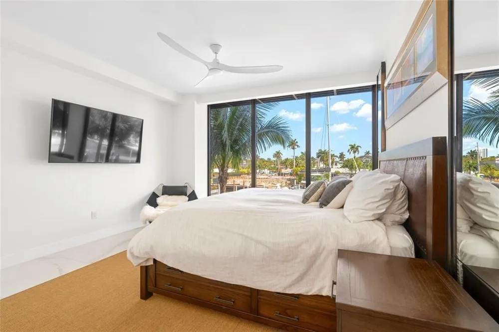 1507 SE 15th Street #202 Fort Lauderdale, FL 33316