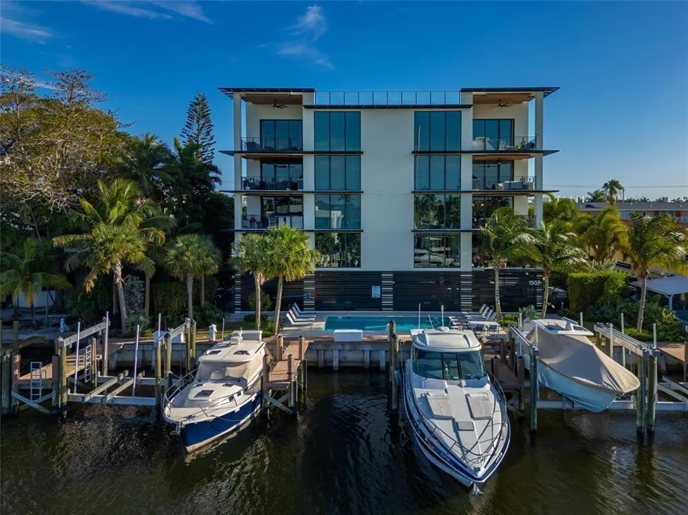 1507 SE 15th Street #202 Fort Lauderdale, FL 33316