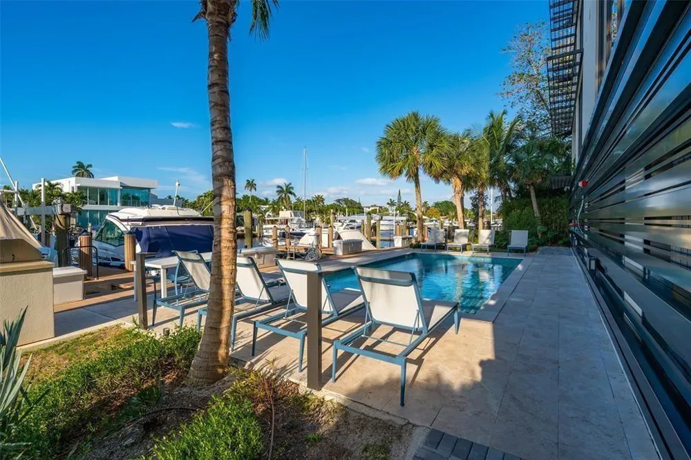 1507 SE 15th Street #202 Fort Lauderdale, FL 33316