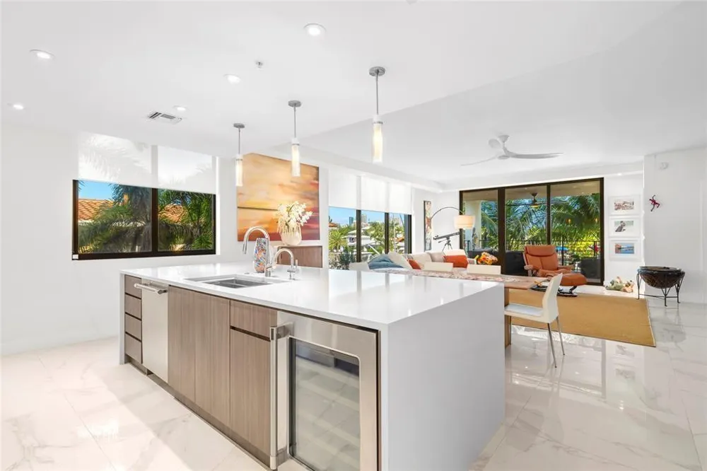 1507 SE 15th Street #202 Fort Lauderdale, FL 33316