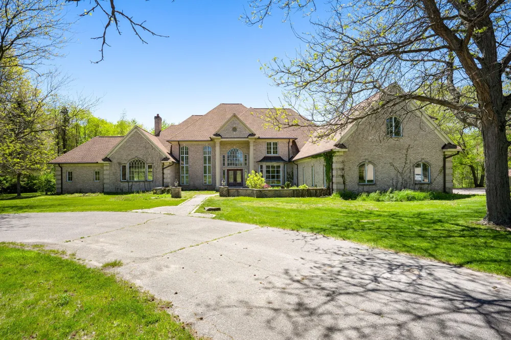 1065 Johnson Street Marne, MI 49435