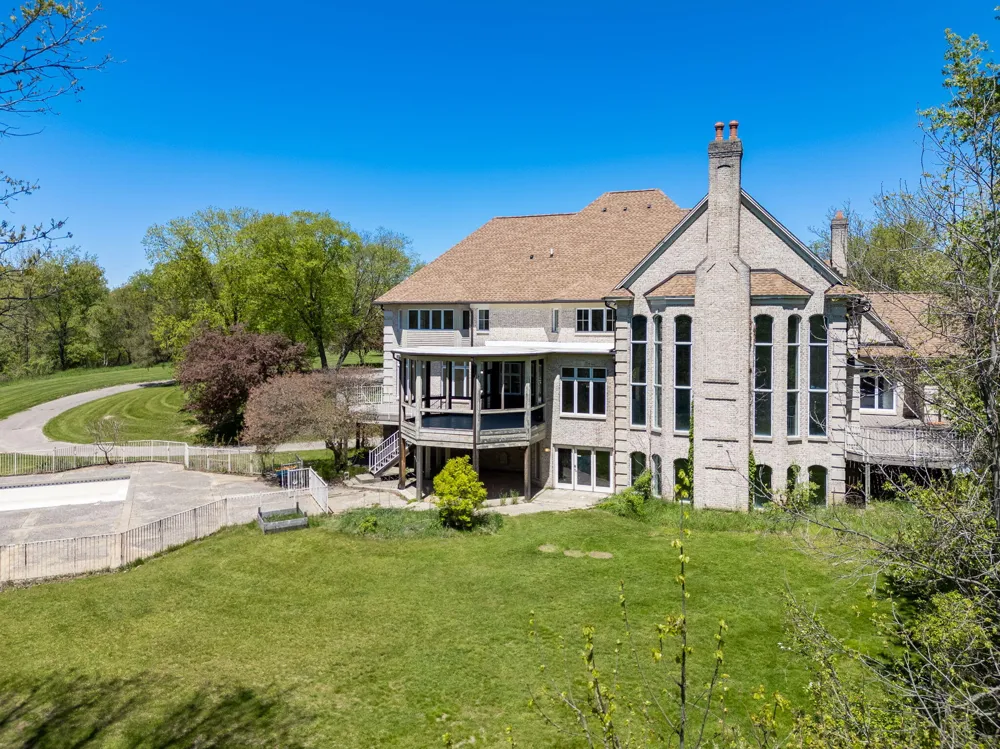 1065 Johnson Street Marne, MI 49435