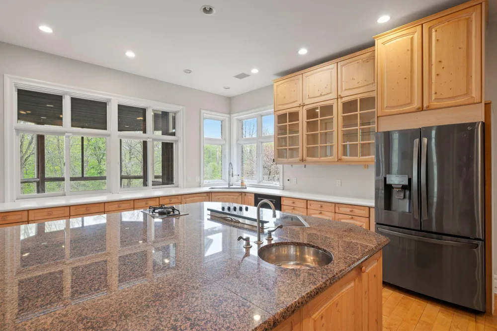 1065 Johnson Street Marne, MI 49435