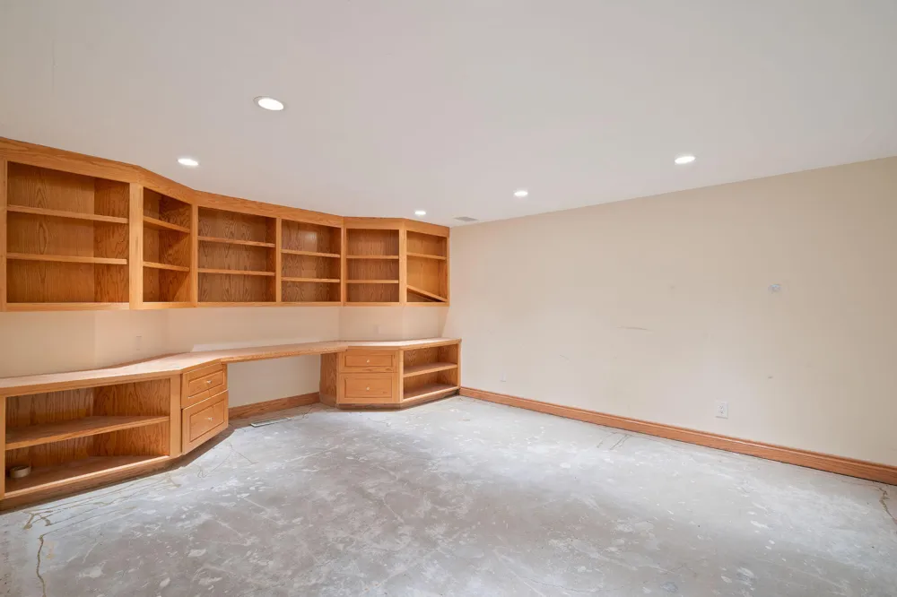 1065 Johnson Street Marne, MI 49435