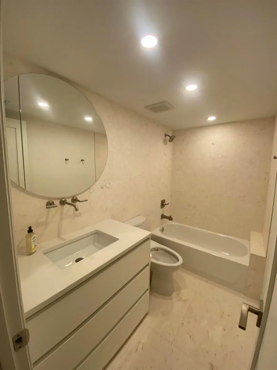 1021 Hillsboro Mile #G6 Hillsboro Beach, FL 33064