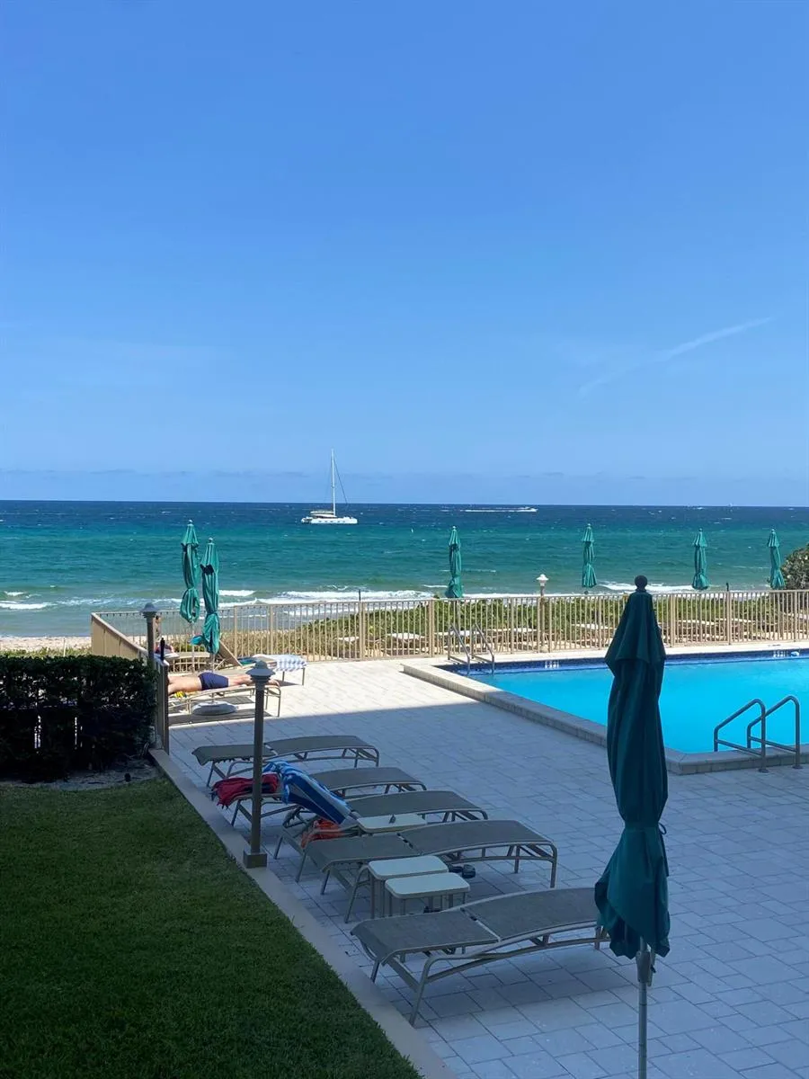 1021 Hillsboro Mile #G6 Hillsboro Beach, FL 33064