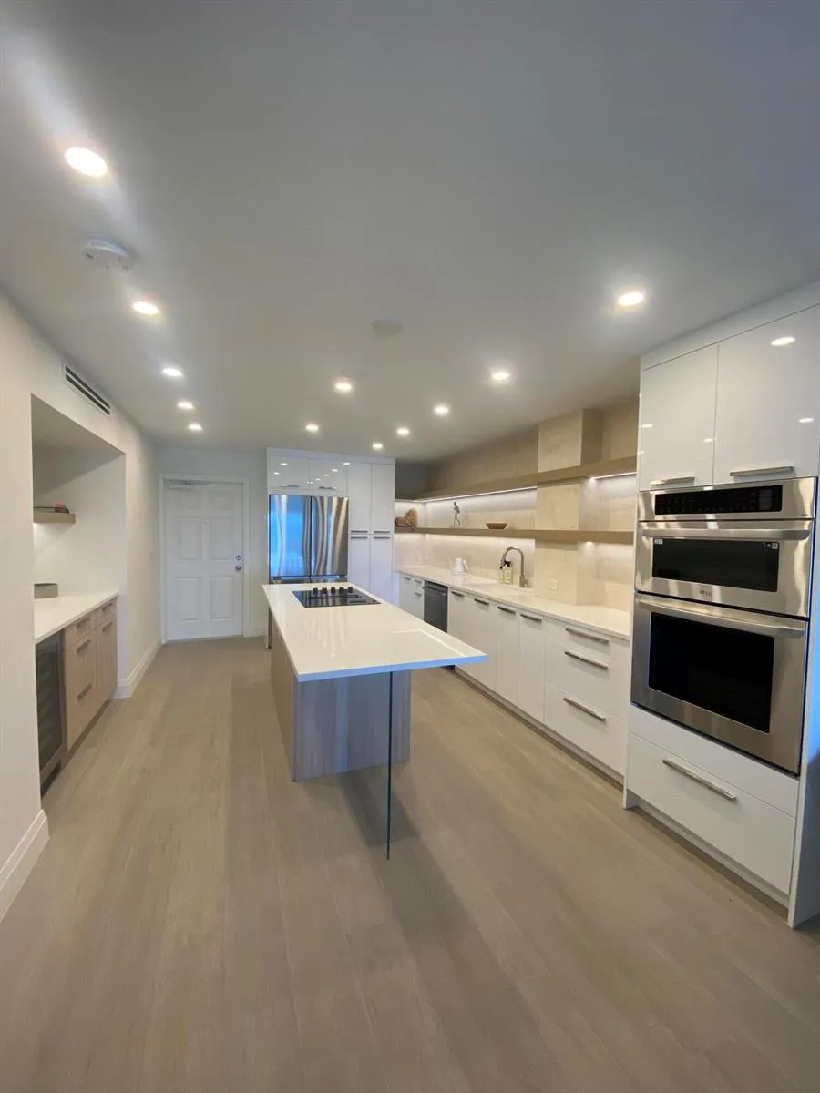 1021 Hillsboro Mile #G6 Hillsboro Beach, FL 33064