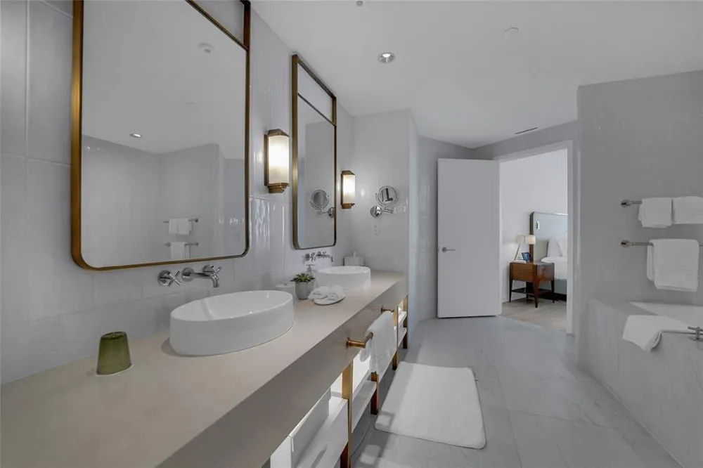 525 Fort Lauderdale Beach Boulevard #1204 Fort Lauderdale, FL 33304