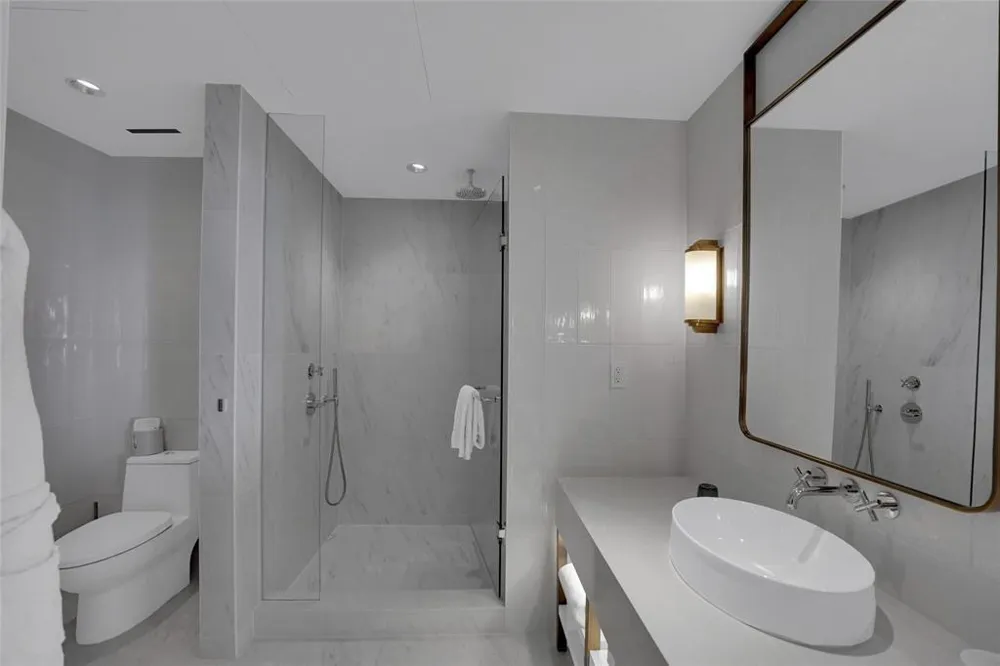525 Fort Lauderdale Beach Boulevard #1204 Fort Lauderdale, FL 33304