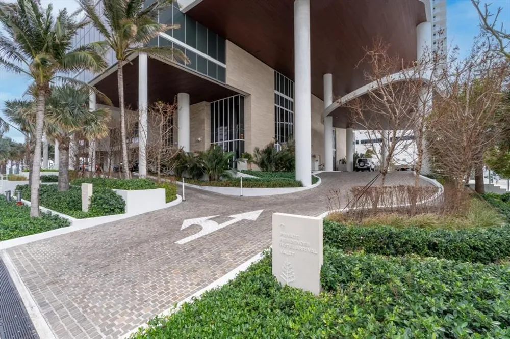 525 Fort Lauderdale Beach Boulevard #1204 Fort Lauderdale, FL 33304