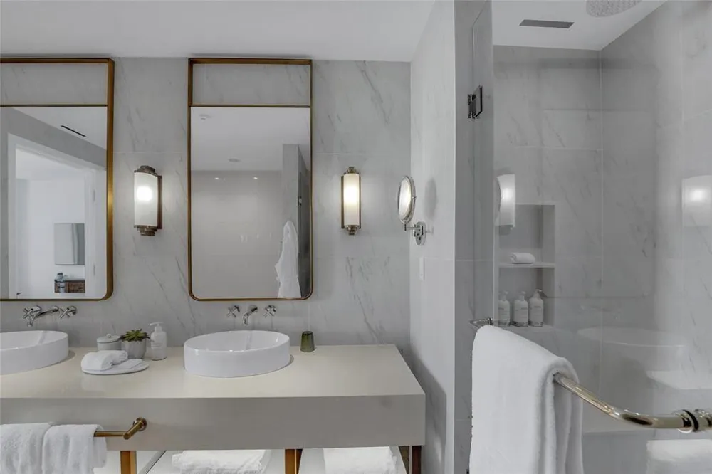 525 Fort Lauderdale Beach Boulevard #1204 Fort Lauderdale, FL 33304