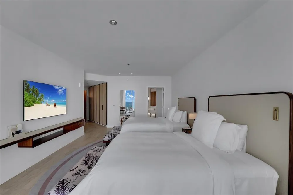 525 Fort Lauderdale Beach Boulevard #1204 Fort Lauderdale, FL 33304