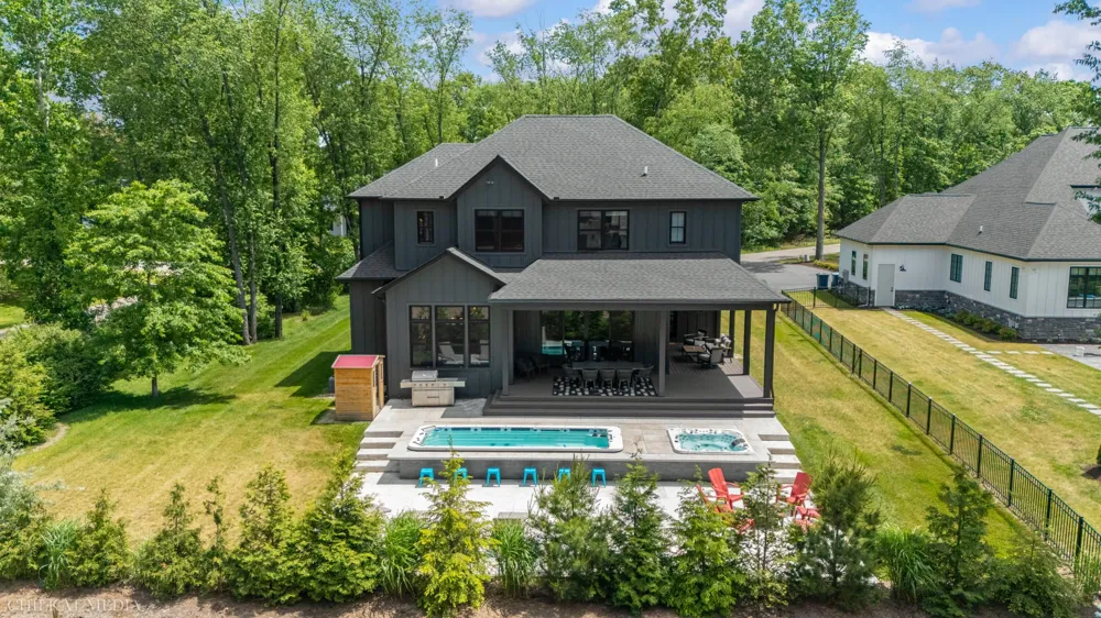 45322 Fairway Drive New Buffalo, MI 49117
