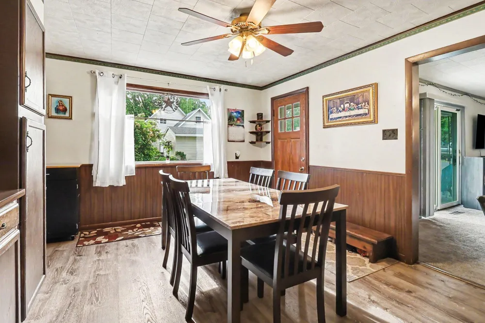 1212 24th Street Manistee, MI 49660