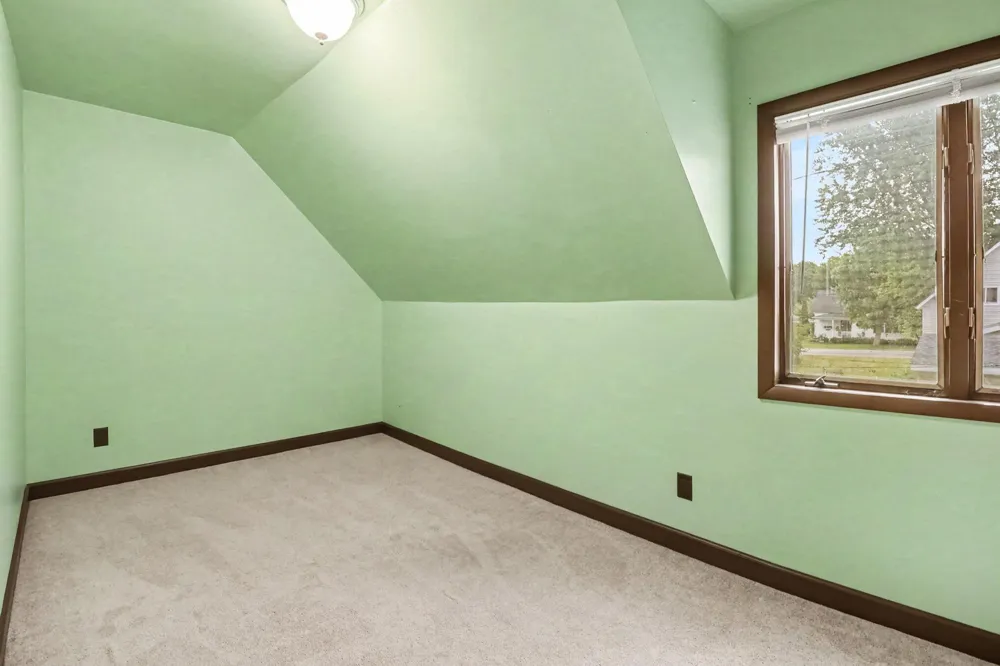 1212 24th Street Manistee, MI 49660