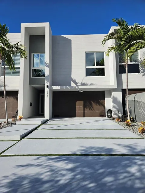 2275 SE 7th Street