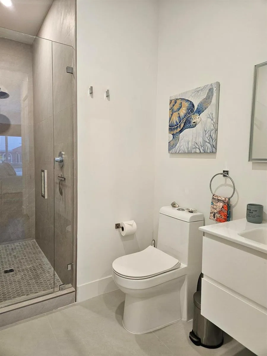 2275 SE 7th Street Pompano Beach, FL 33062