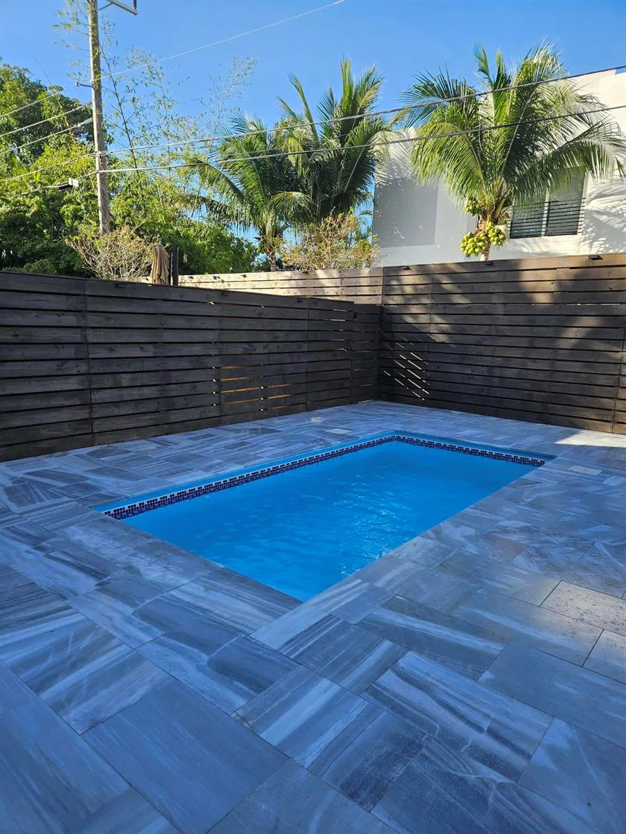 2275 SE 7th Street Pompano Beach, FL 33062