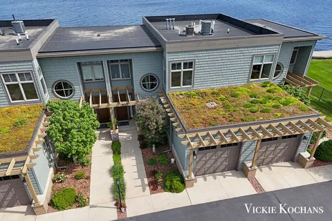 142 Viridian Drive