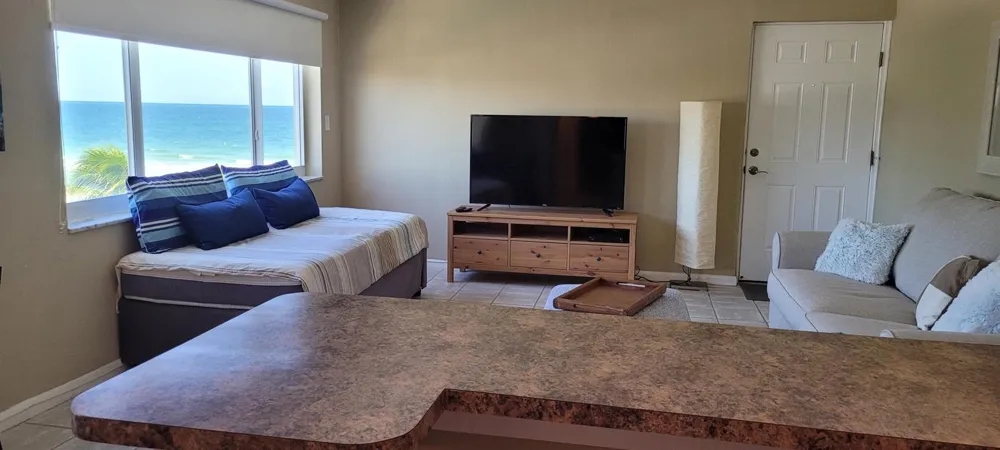 300 Oregon Street #409 Hollywood, FL 33019