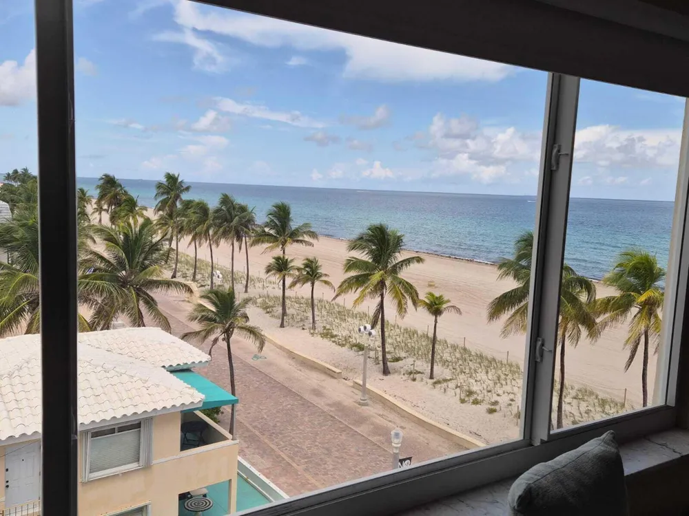 300 Oregon Street #409 Hollywood, FL 33019