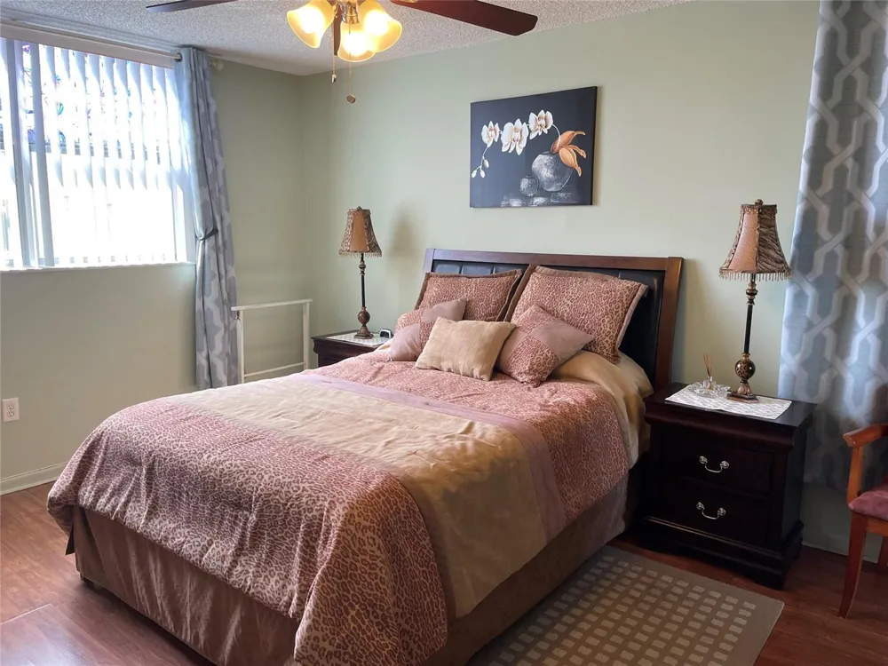 2860 Somerset Drive #311k Lauderdale Lakes, FL 33311