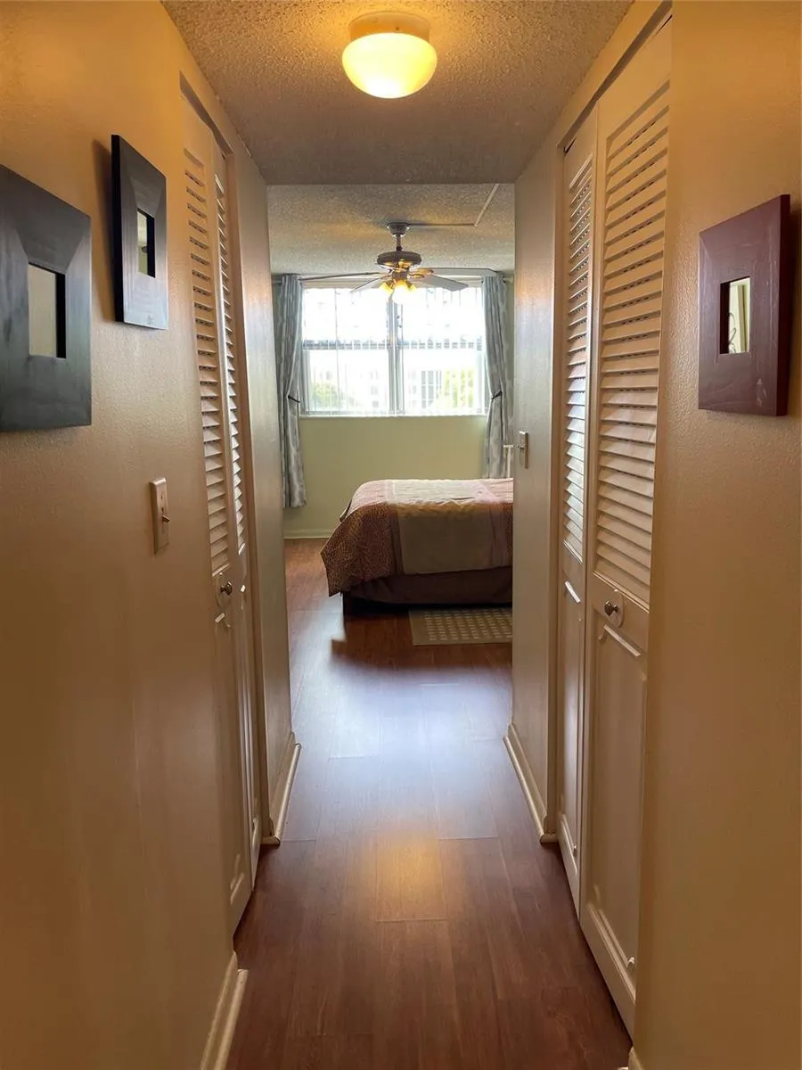 2860 Somerset Drive #311k Lauderdale Lakes, FL 33311