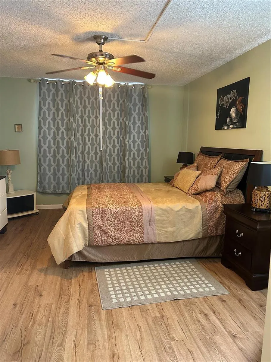 2860 Somerset Drive #311k Lauderdale Lakes, FL 33311