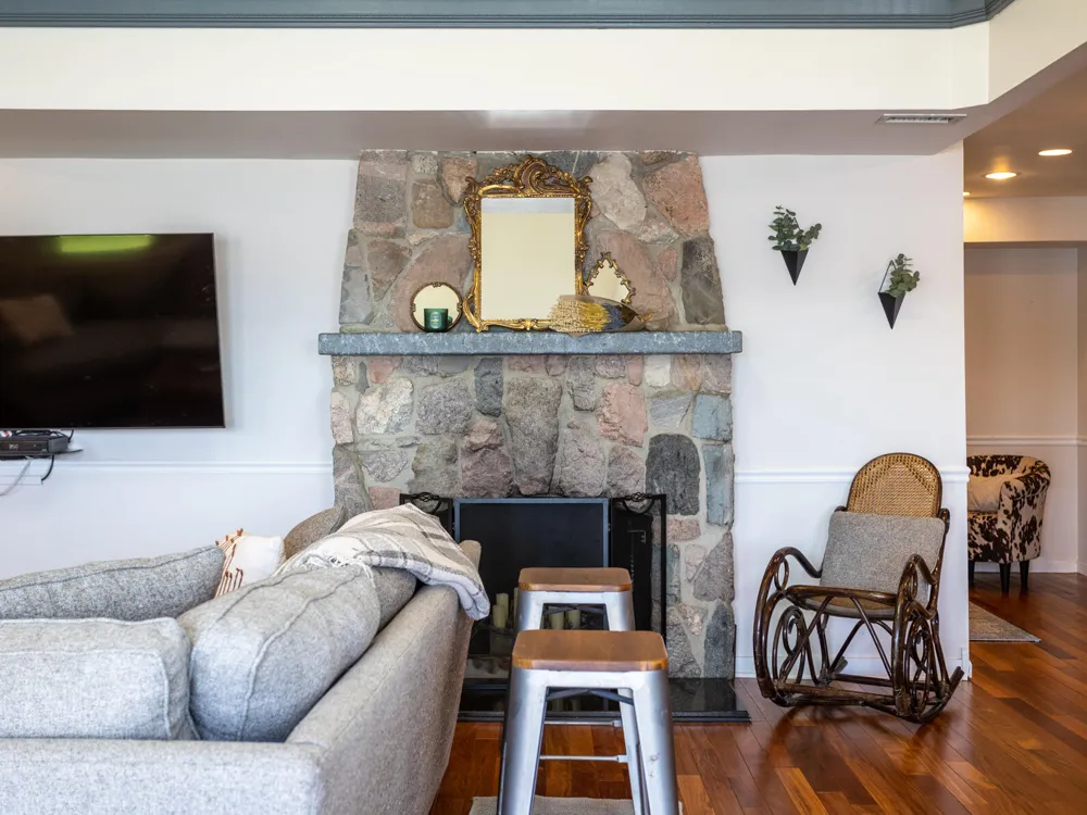 4461 Cordley Lake Road Pinckney, MI 48169