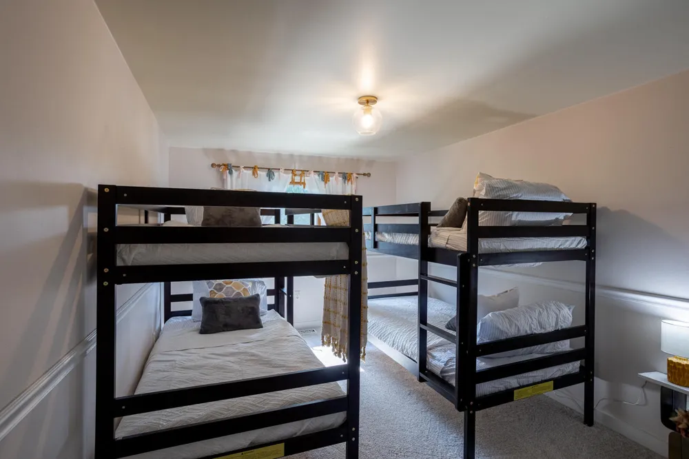 4461 Cordley Lake Road Pinckney, MI 48169