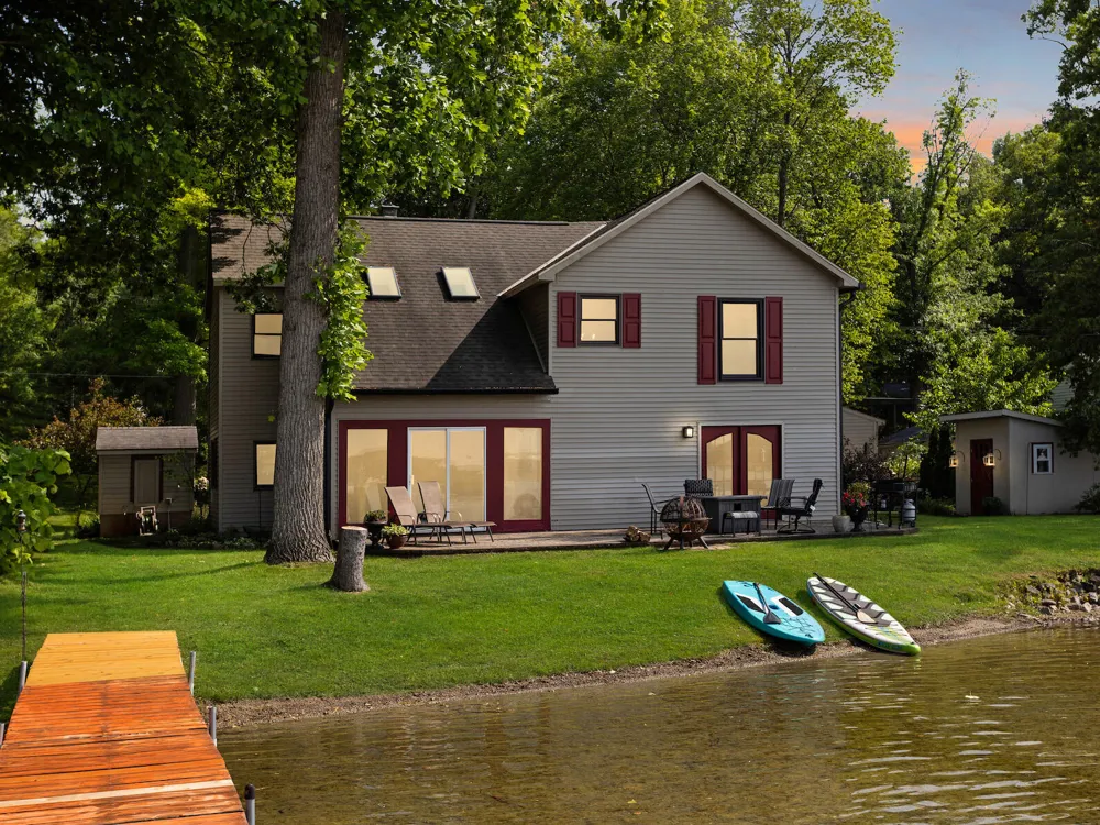 4461 Cordley Lake Road Pinckney, MI 48169