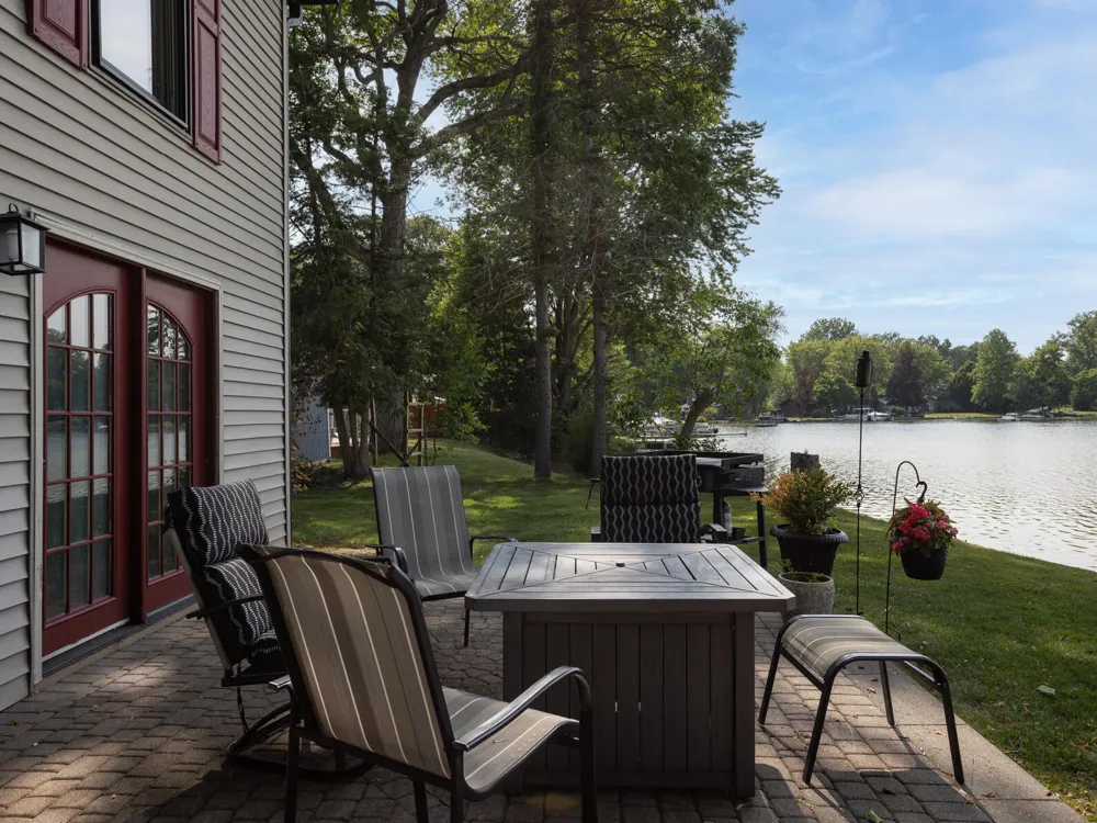 4461 Cordley Lake Road Pinckney, MI 48169