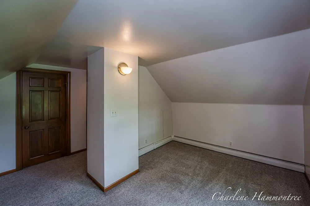 9111 Summit Avenue NE Rockford, MI 49341